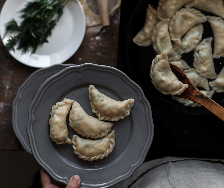 Какие вареники бывают в славянской кухни: от сладких до сытных