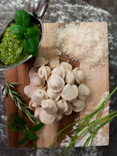 Load image into Gallery viewer, Chicken Parmesan Pesto Souce Pelmeni
